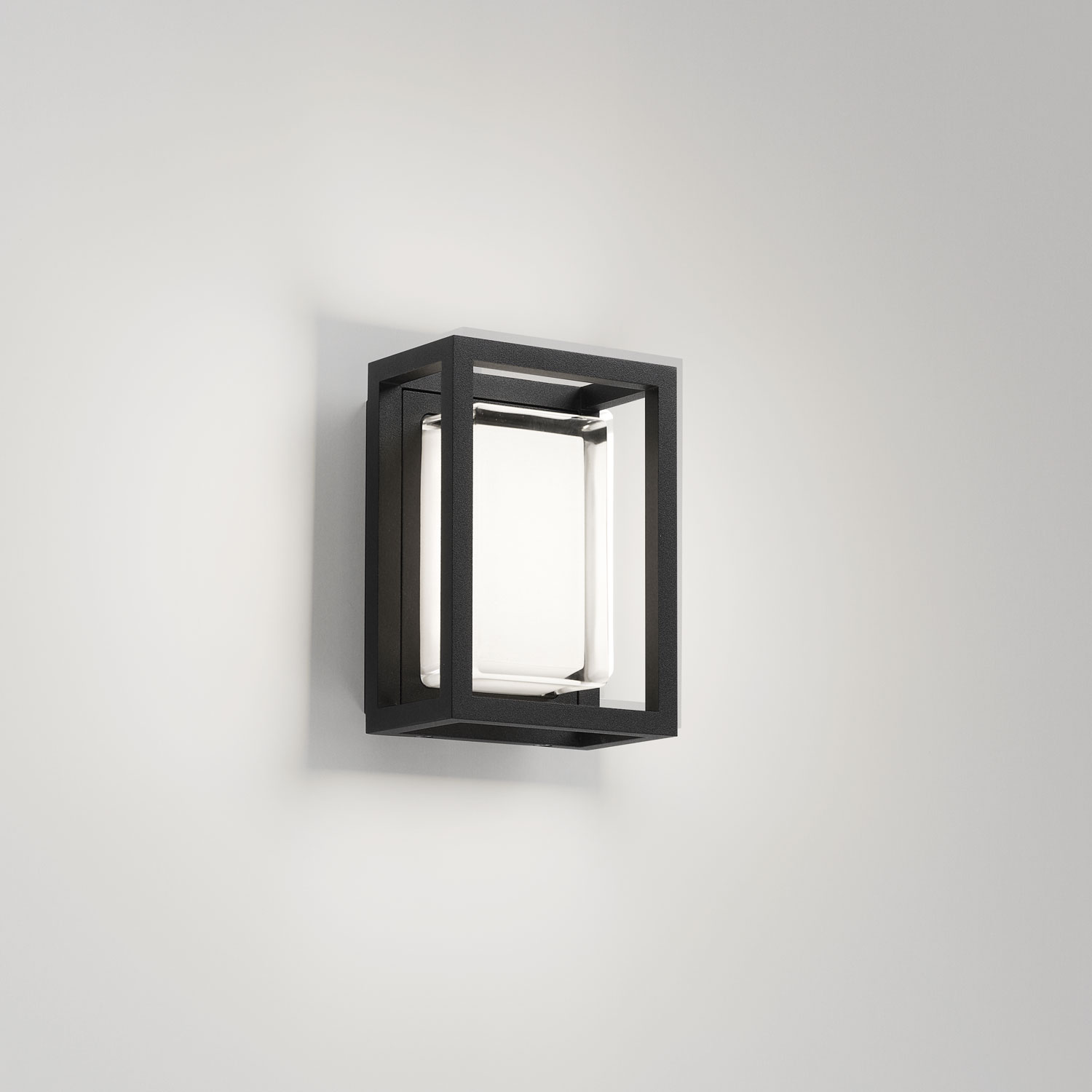 Delta Light 232 012 83 B MONTUR MINI M LED WW, черный, 100-240V 50-60Hz, CRI 80, Теплый белый (+3000K), 242 lm 5 W 50 lm W, настенно-потолочный накладной светильник, Delta Light, Бельгия