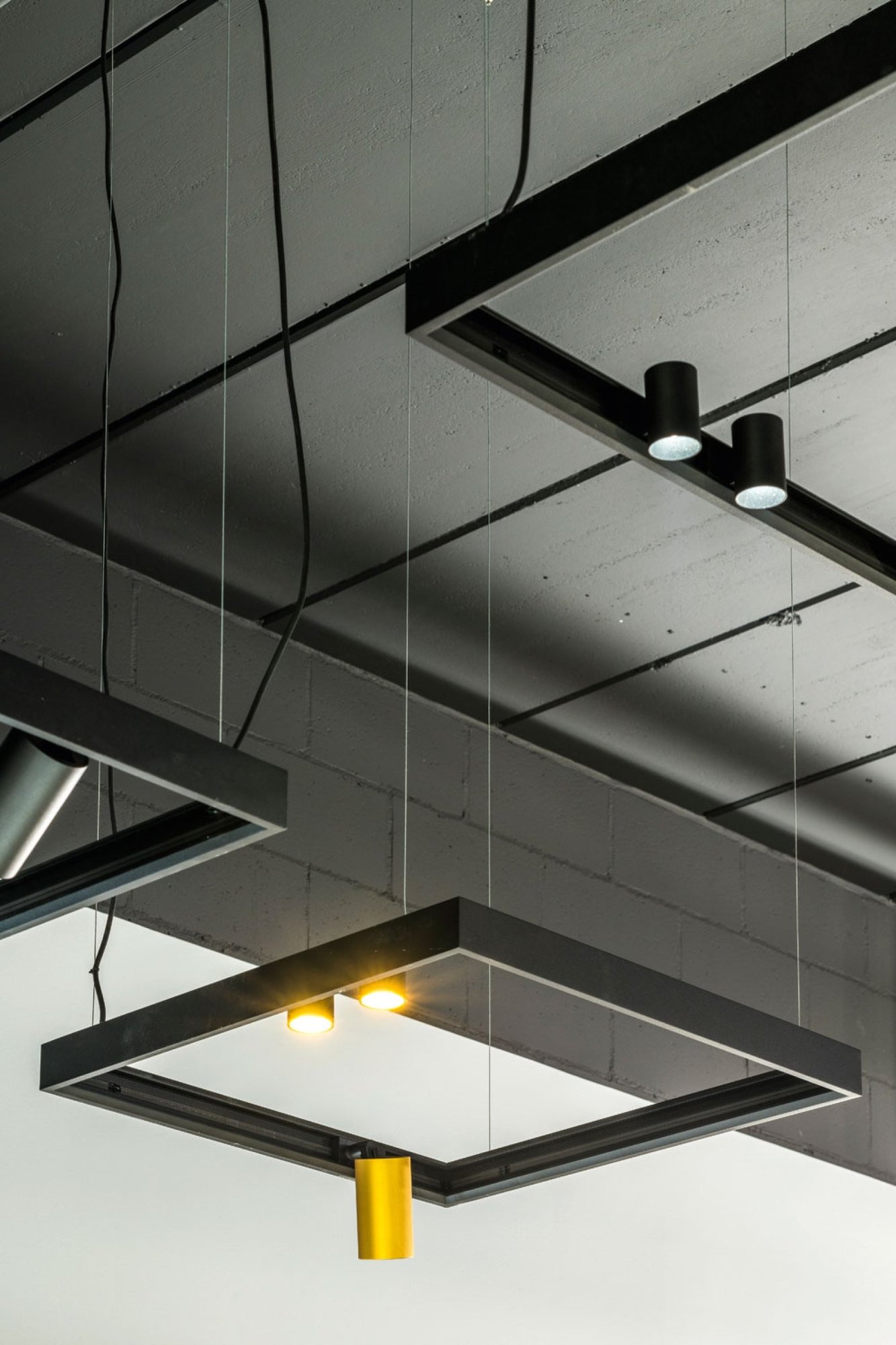 BOXY GLASS SBL B черный Delta Light аксессуар 6