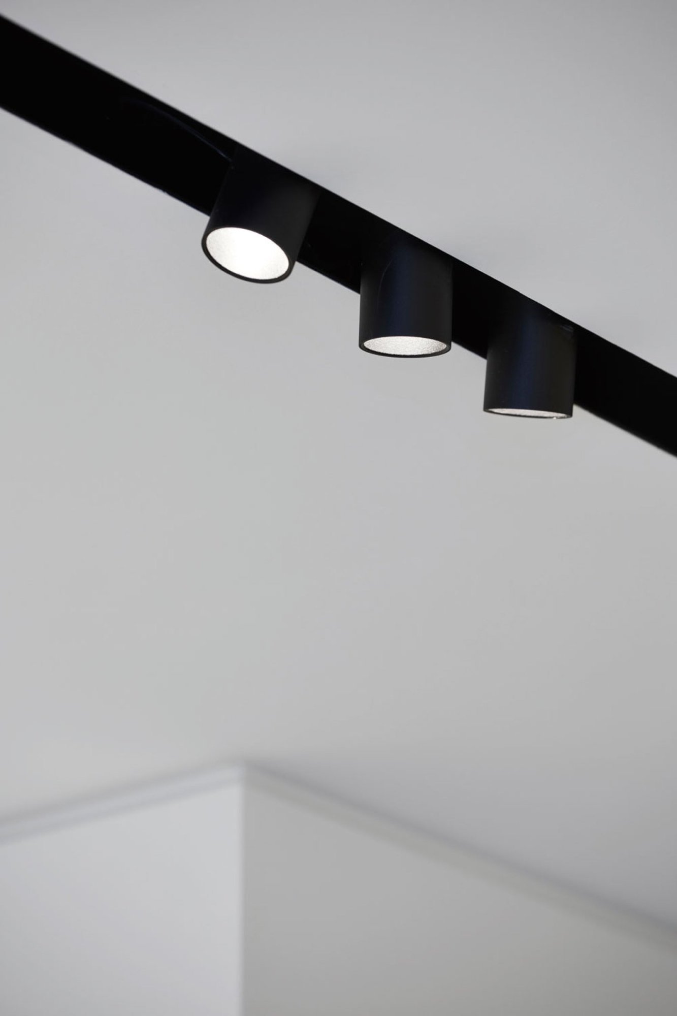 SPT PRO - PROFILE B черный Delta Light ILP 6