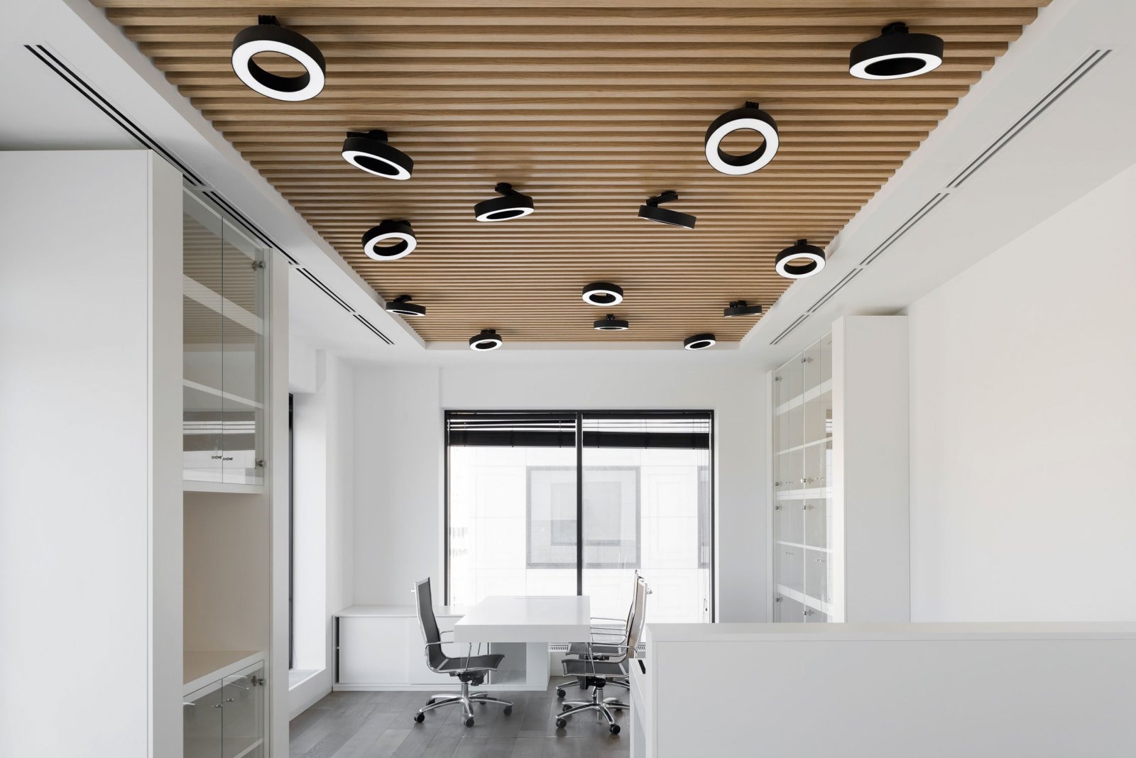 SUPER-OH! XS PIVOT 25 DIM8 B черный Delta Light накладной потолочный светильник 5