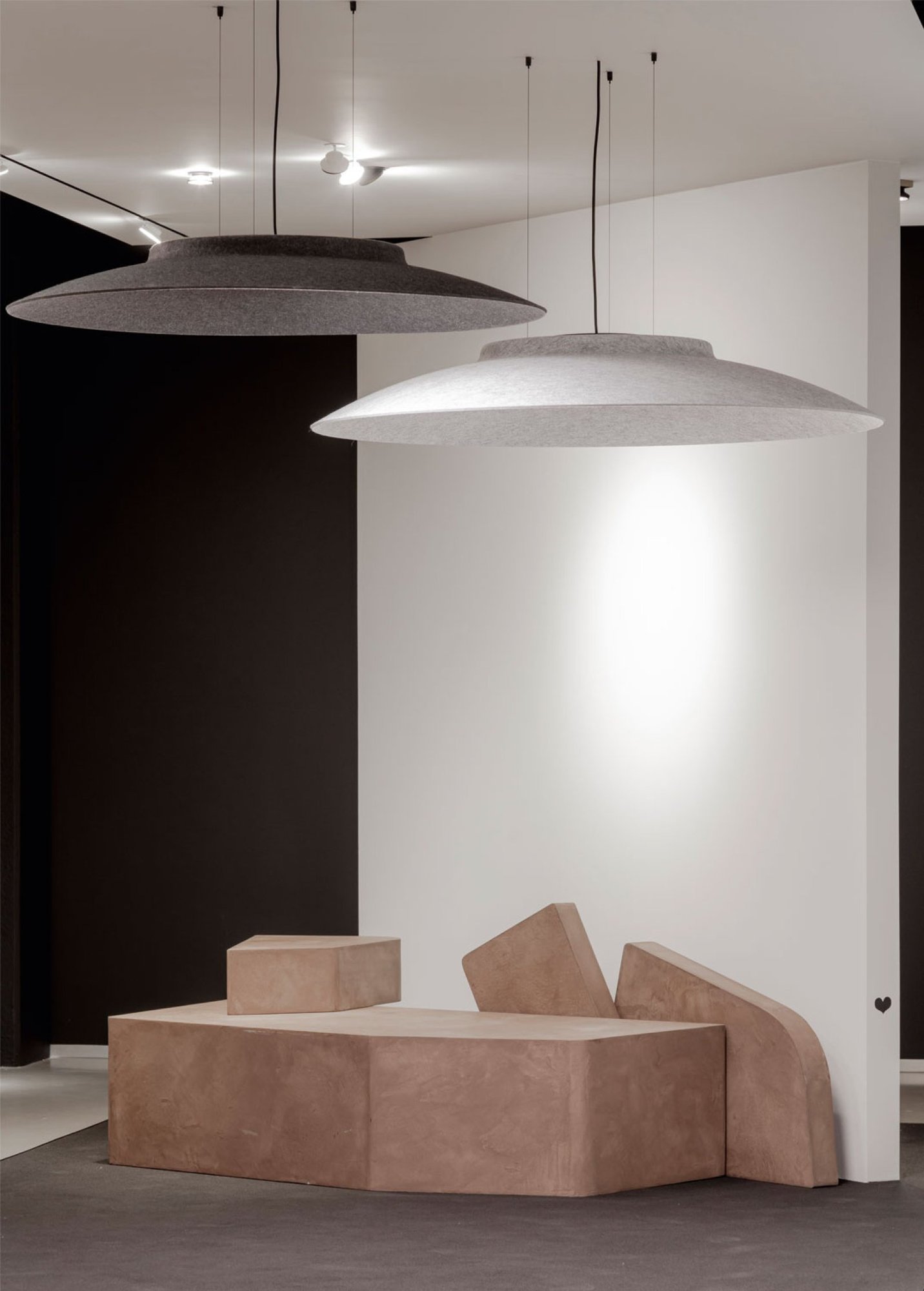 ZOOVER 120 LIGHT GREY 930 B черный Delta Light подвесной светильник 7