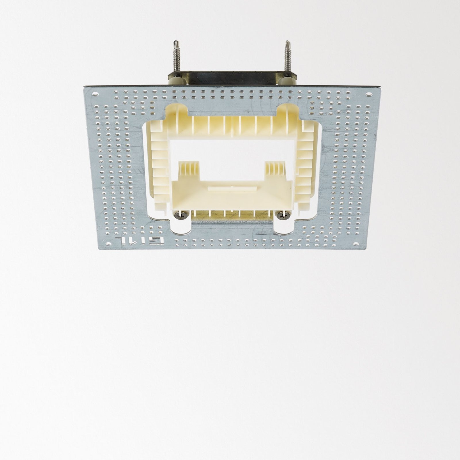 MOUNTING KIT 1 LARGE MINIGRID 67 Delta Light Встраиваемый потолочный светильник