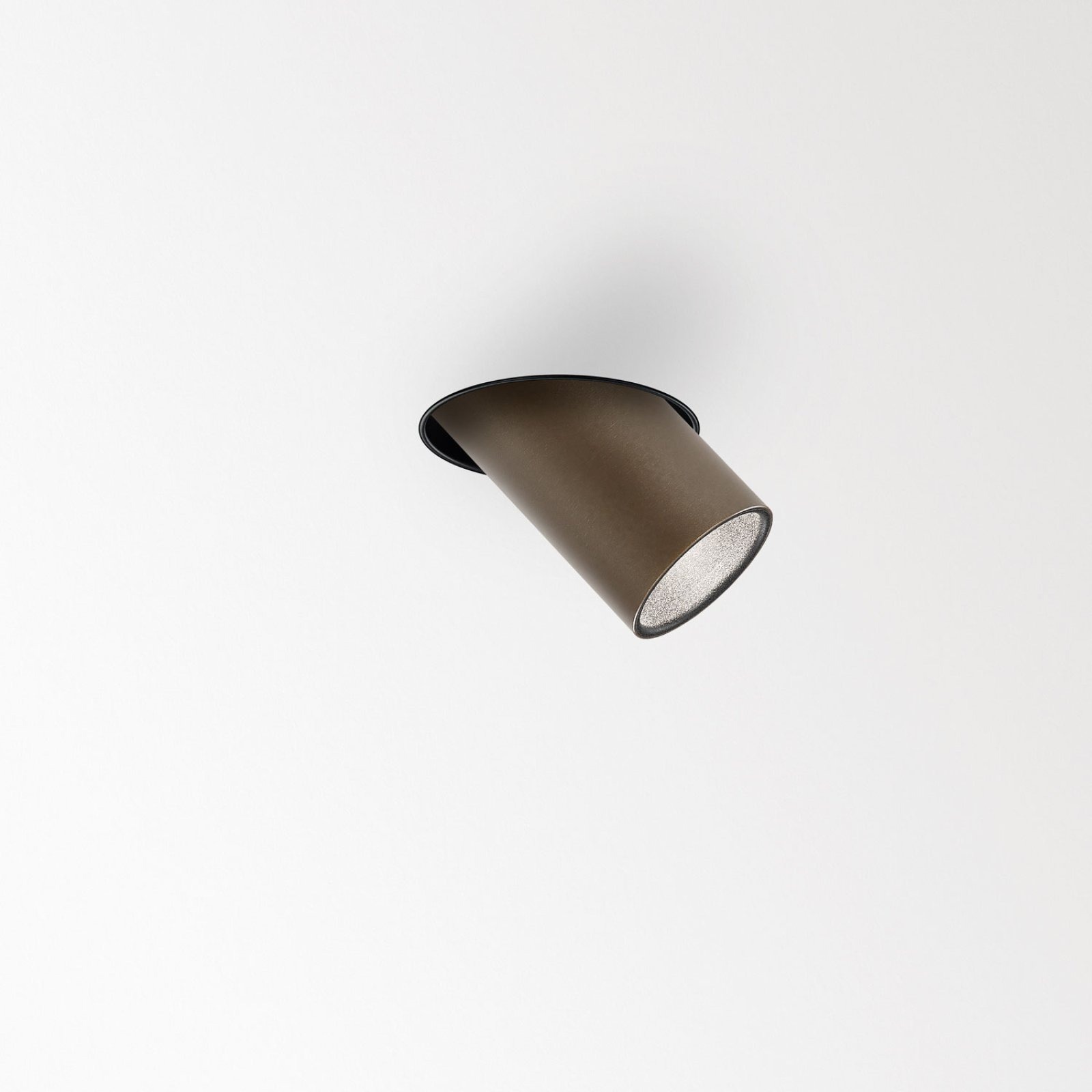 SPY 52 TRIMLESS SOFT 93020 FBR фламандская бронза Delta Light Встраиваемый в потолок светильник