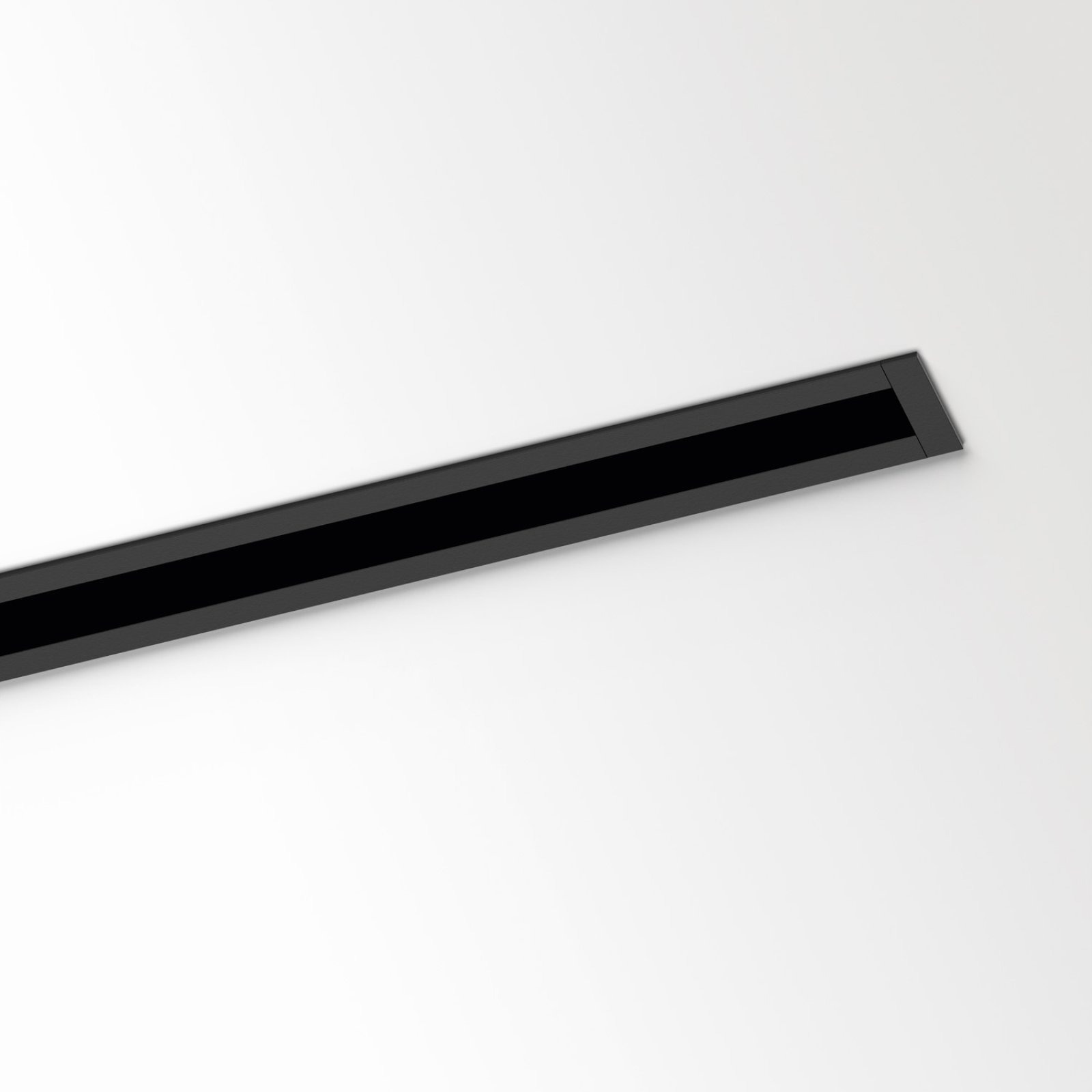 SPM20 ST - PROFILE 2m B черный Delta Light IMP
