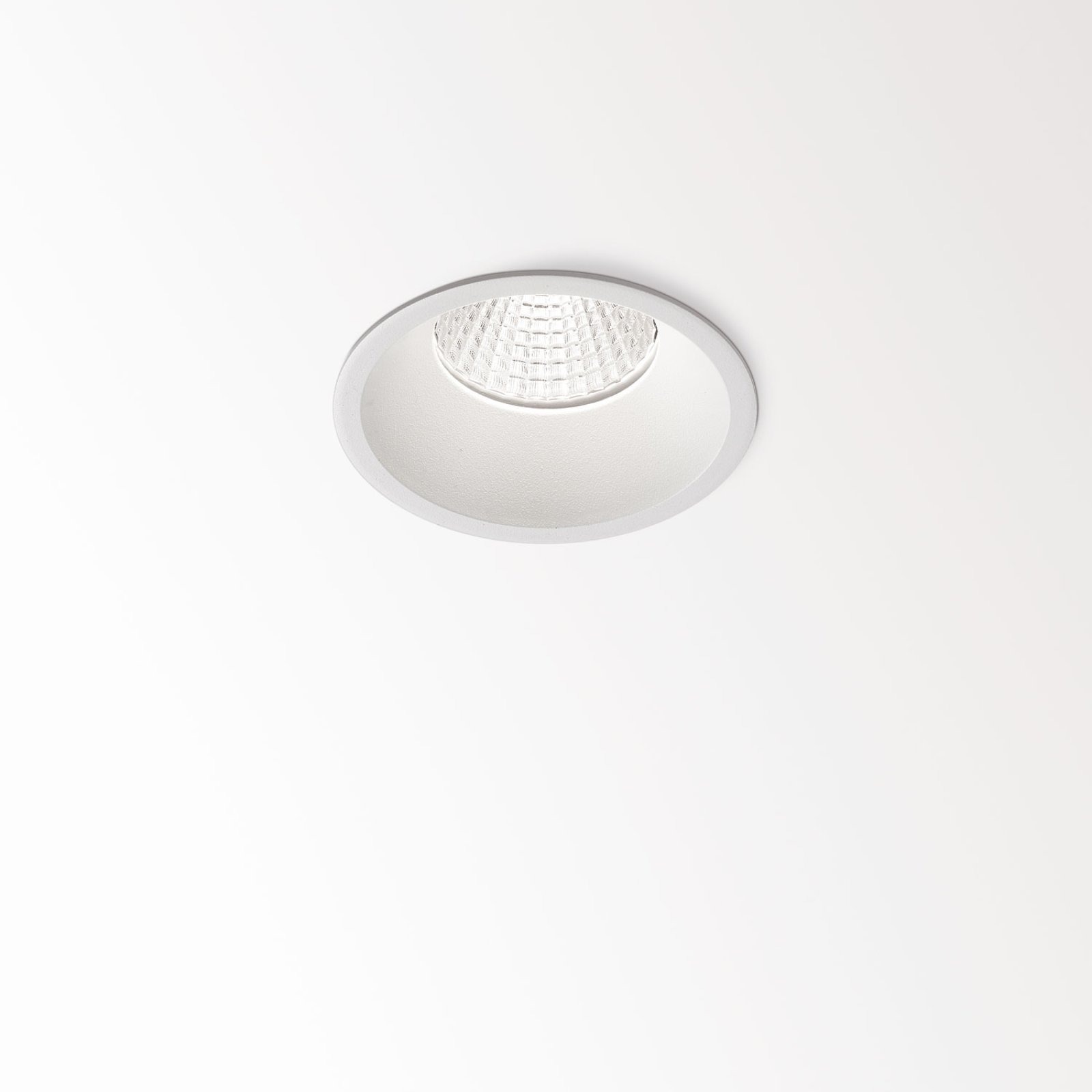 VARO Hi Delta Light встраиваемый в потолок светильник