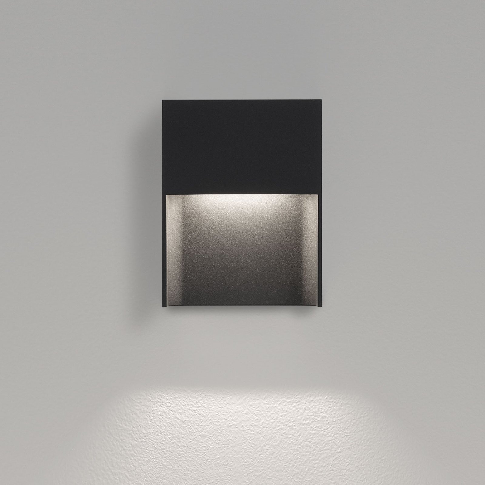 SKOV S 927 N Delta Light уличный настенный светильник 5