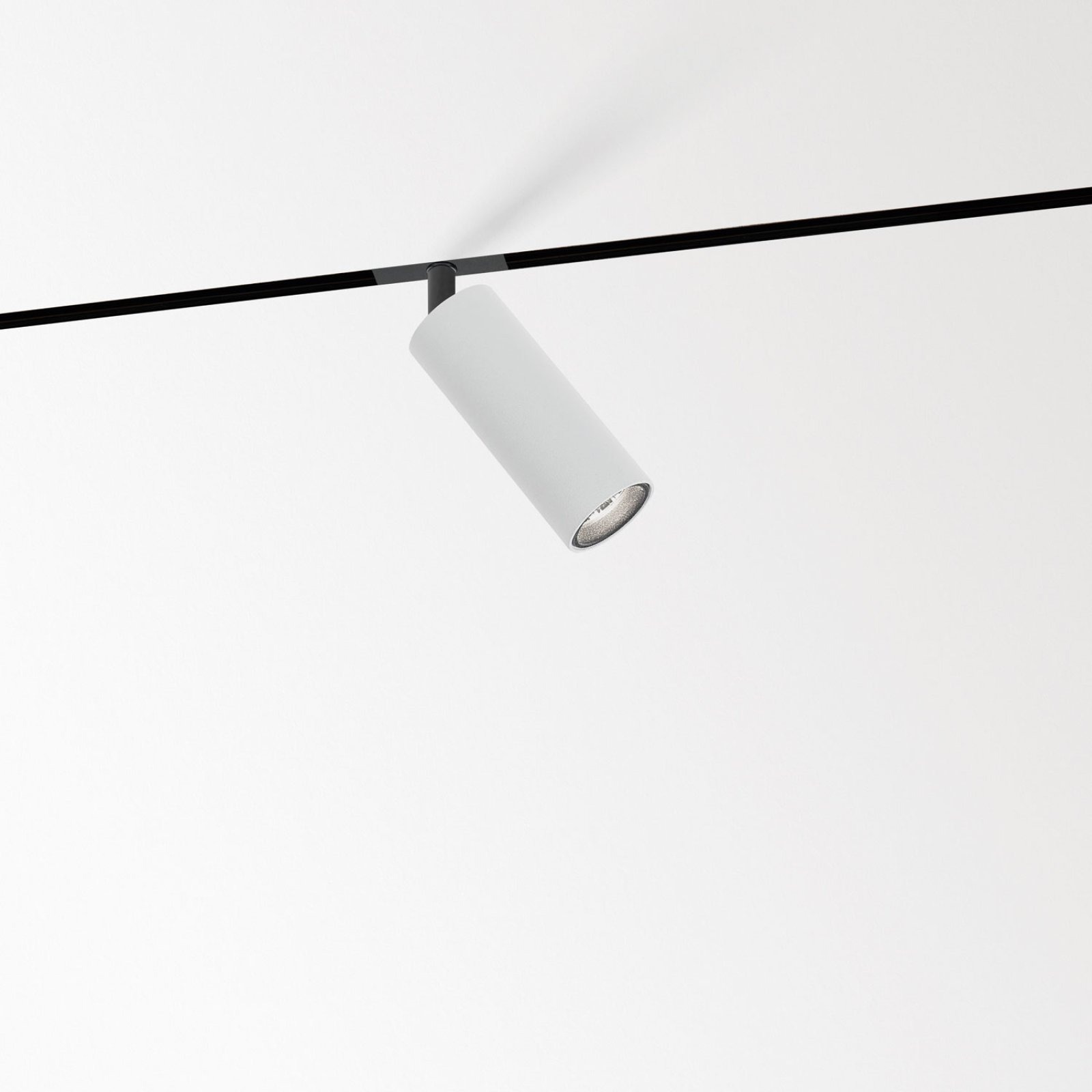 SPL14 - SPY 27 92730 DIM5 W белый Delta Light трековый светильник