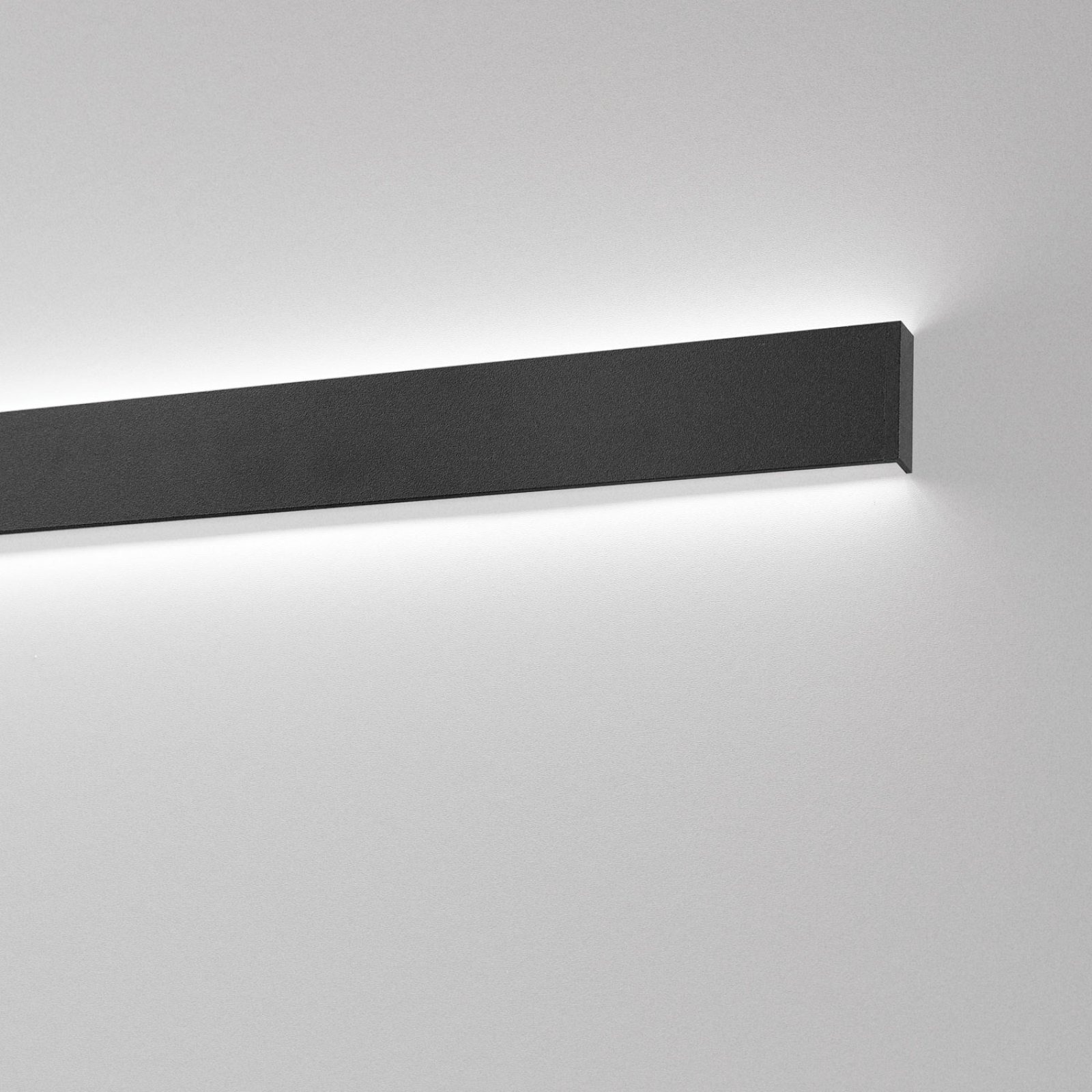 CNT-A - PROFILE B черный Delta Light ILP
