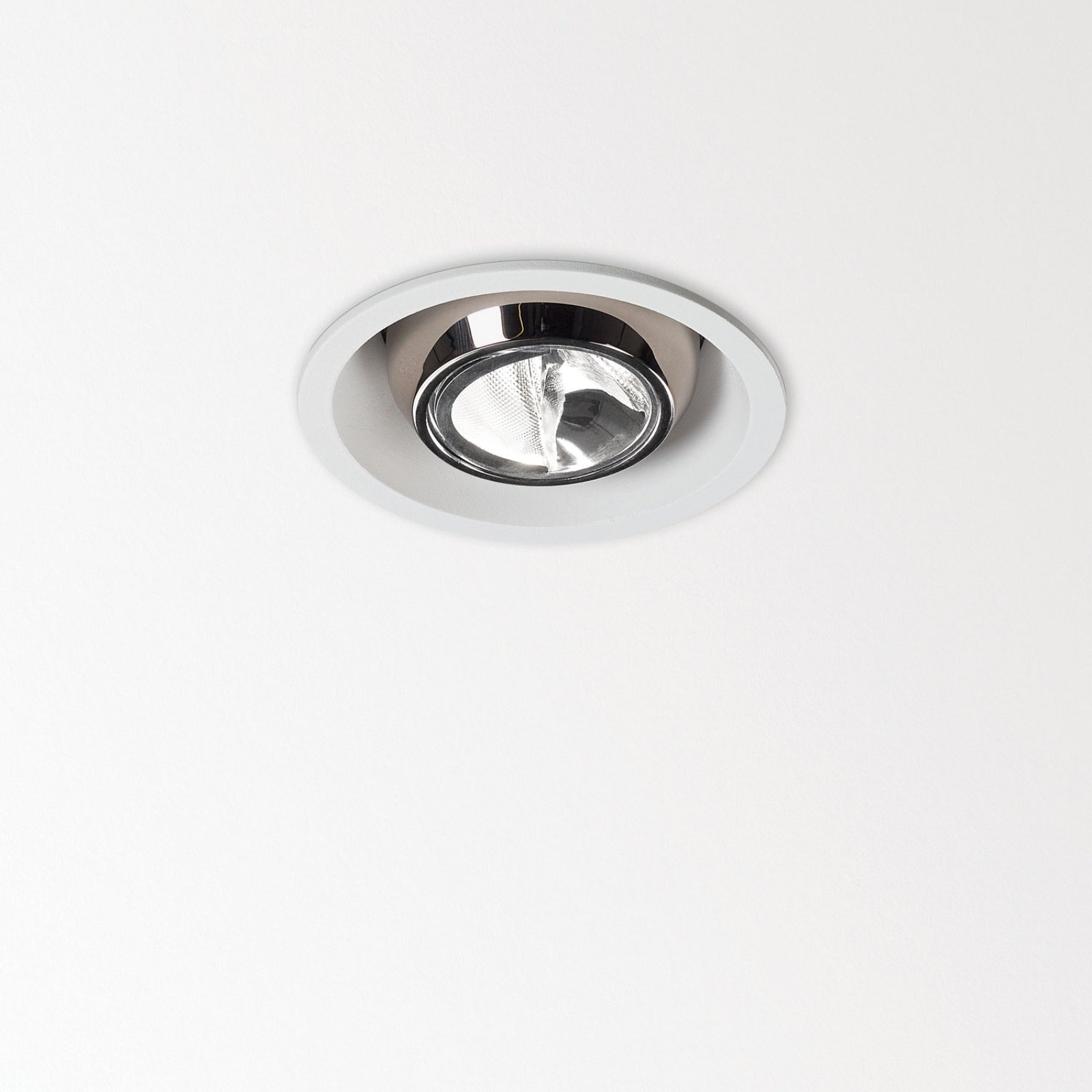 ENTERO RD-S WALLWASH 927 W белый Delta Light Встраиваемый поворотный потолочный светильник