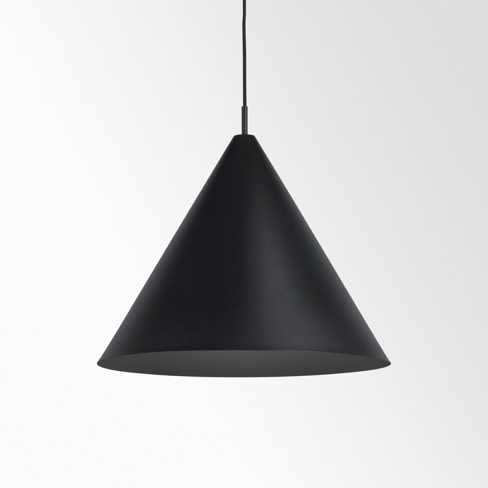 TOUPE SHADE L B черный Delta Light ICP 3