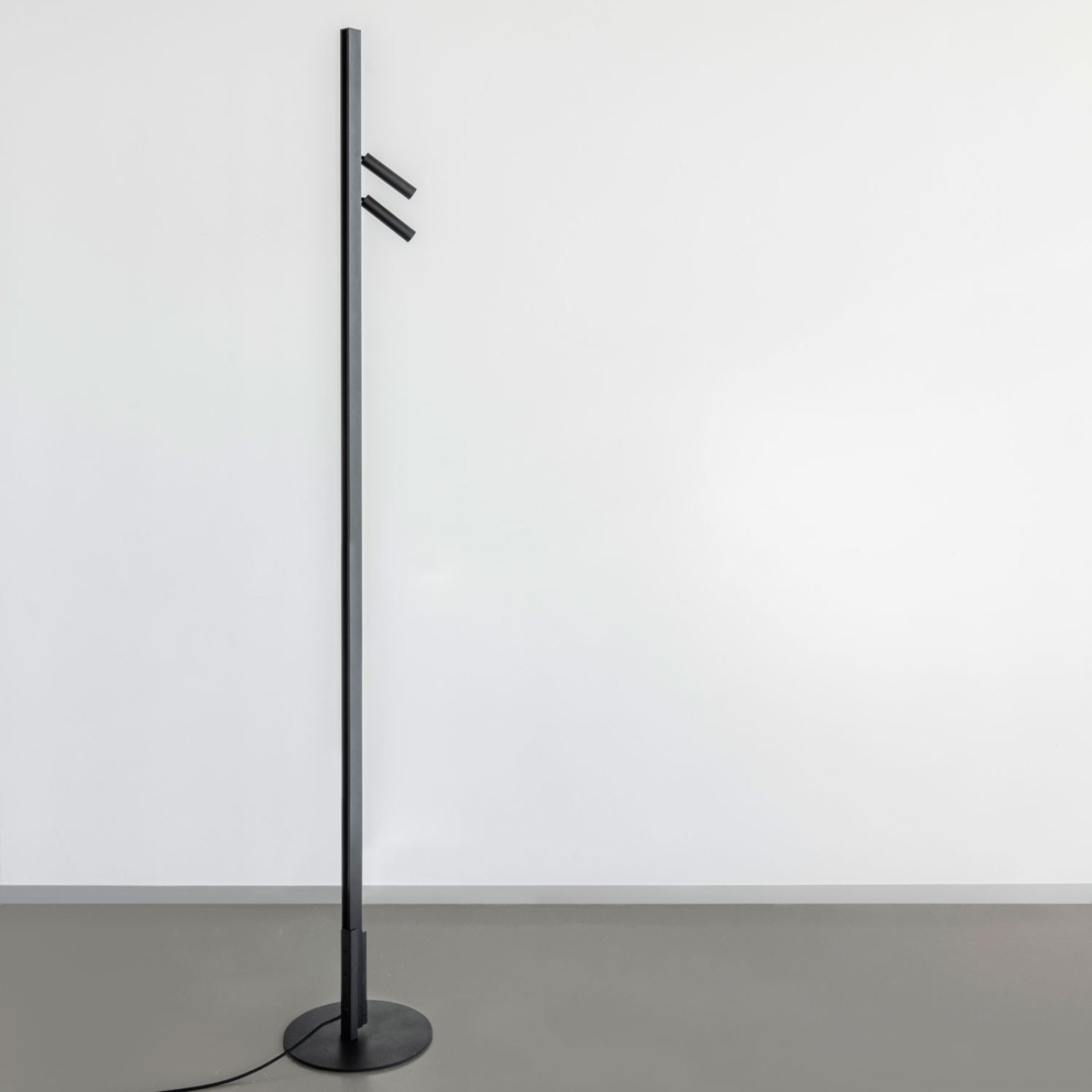 SLM26L F MDL WD B черный Delta Light торшер 5