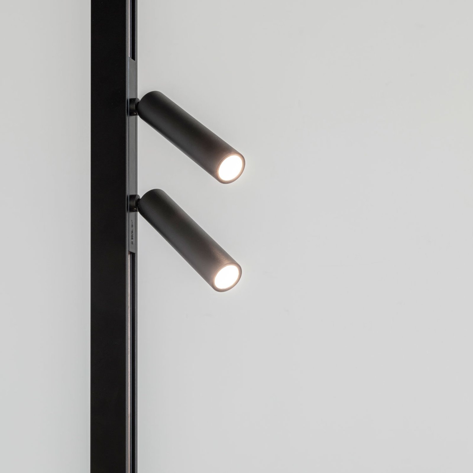 SLM26L F MDL WD B черный Delta Light торшер 7