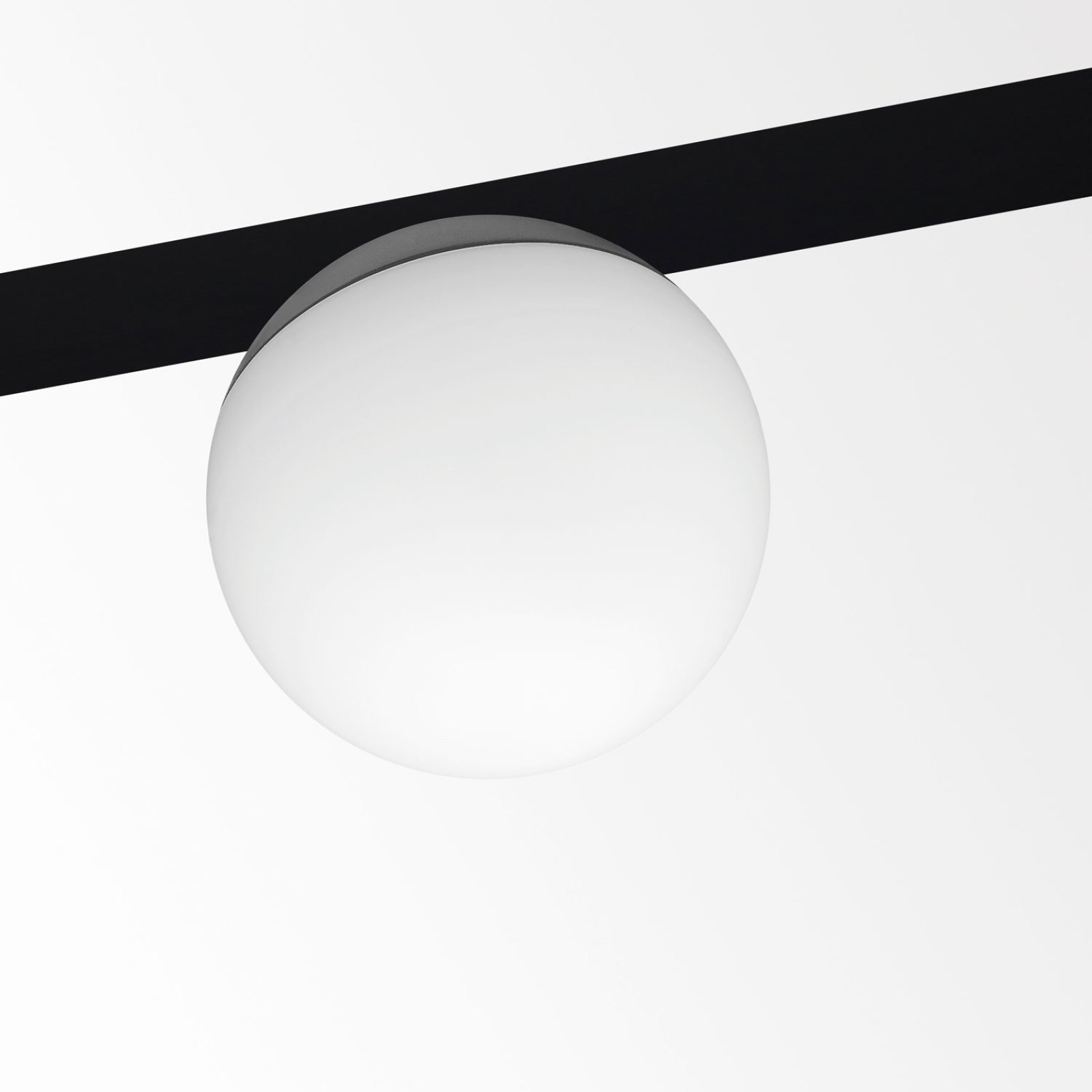 SPM52 - PROFILE 1m B черный Delta Light IMP 6