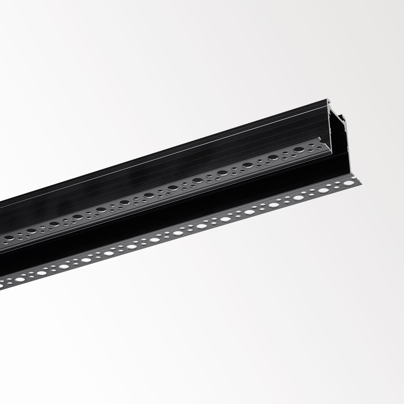 DTC-TR - PROFILE B черный Delta Light ILP