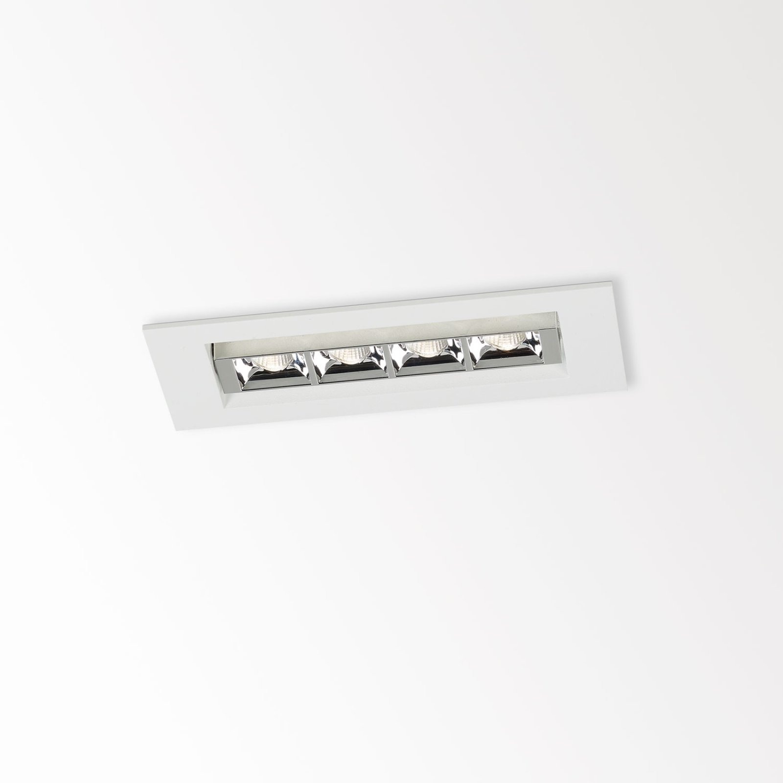 Встраиваемый потолочный светильник DOT.COM M4 ST OK Delta Light 424 222 04 XXX 11