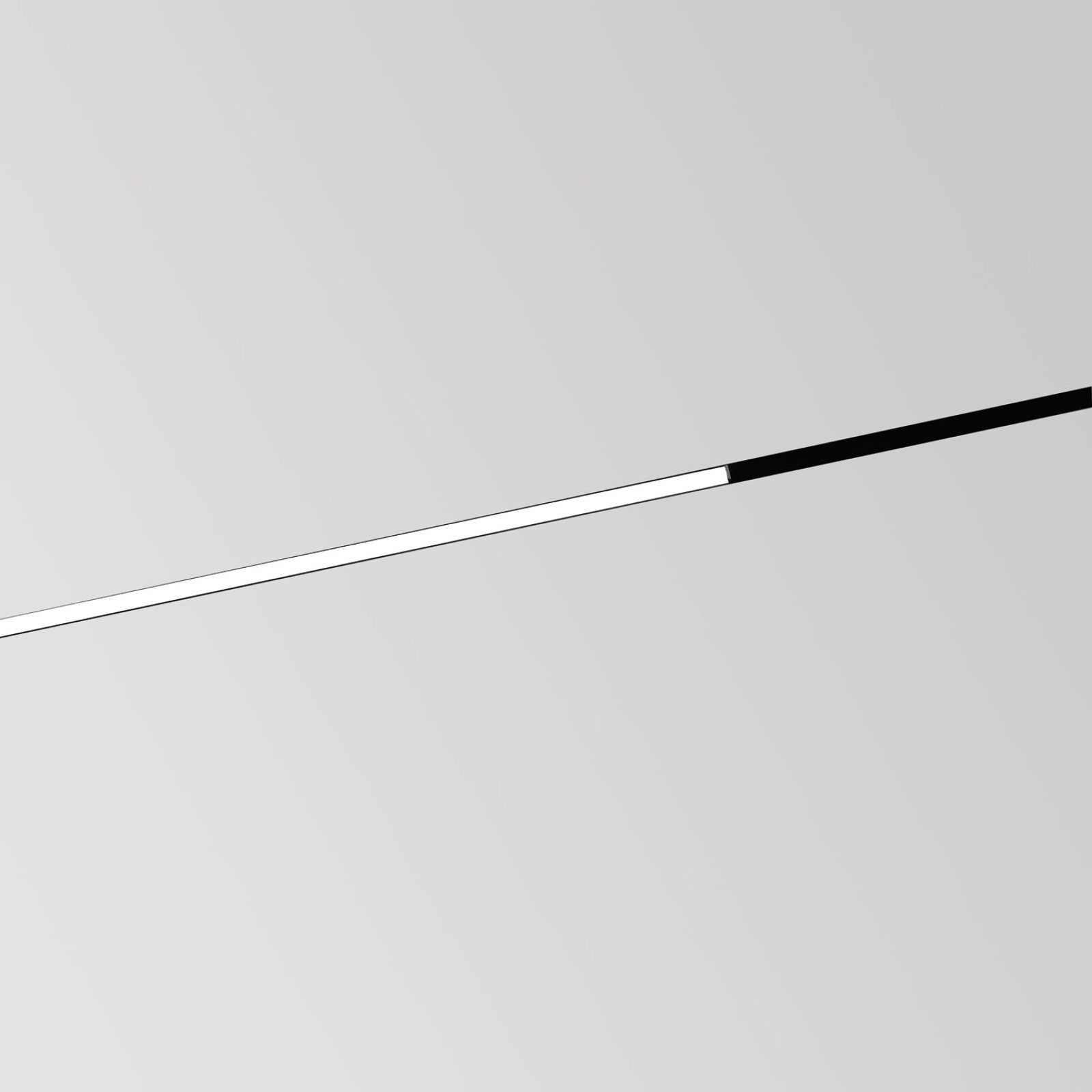 TGL-TR - PROFILE B черный Delta Light ILP 3